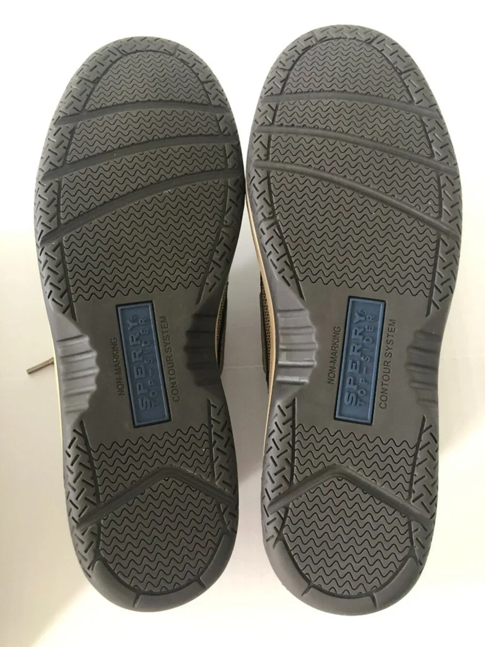 NWT Sperry Billfish 3-Eye Boat Shoes Size 10W
